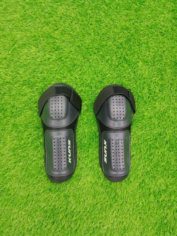 knee-guard